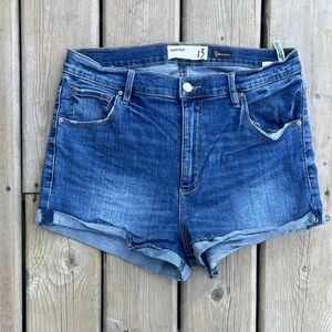 Garage Premium Ultra High Rise Jean Shorts Size 13